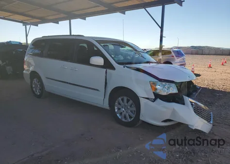 2013 Chrysler Town & Country Touring из США, поврежденный, VIN 2C4RC1BG6DR747564